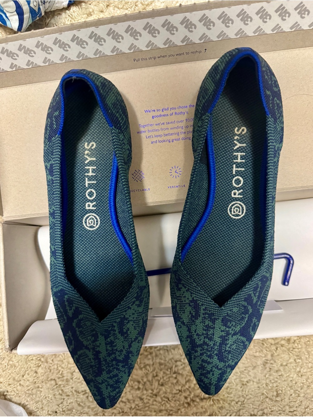Rothy's Women's Pointed Knit Flats in Green and Blue Snake 10.5